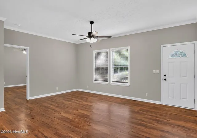 Photo 2 of Single family home for sale at 304 Forsythe Ln, New Bern, NC 28560 | MLS# 100598492 | Listing updated on 2026-09-10
