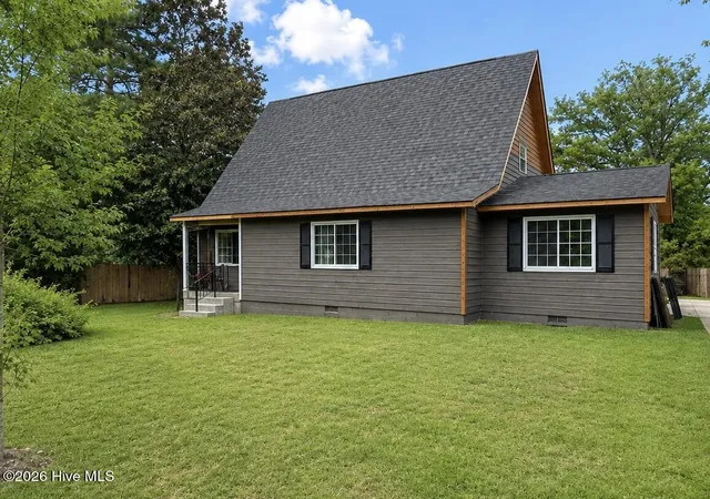 Photo 1 of Single family home for sale at 654 Gay Dr, Grovetown, GA 30813 | MLS# 100595319 | Listing updated on 2026-08-27
