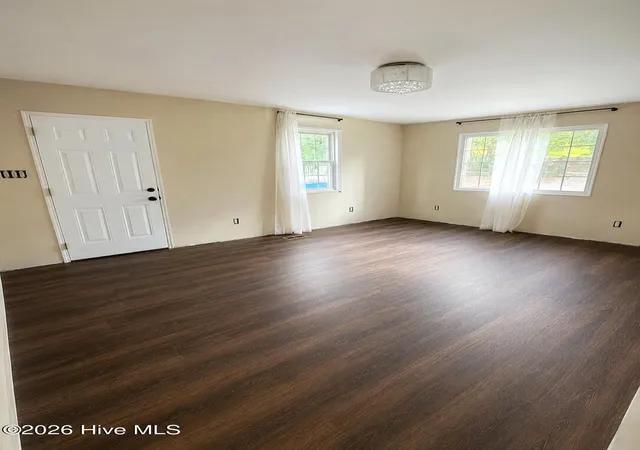 Photo 3 of Single family home for sale at 654 Gay Dr, Grovetown, GA 30813 | MLS# 100595319 | Listing updated on 2026-08-27