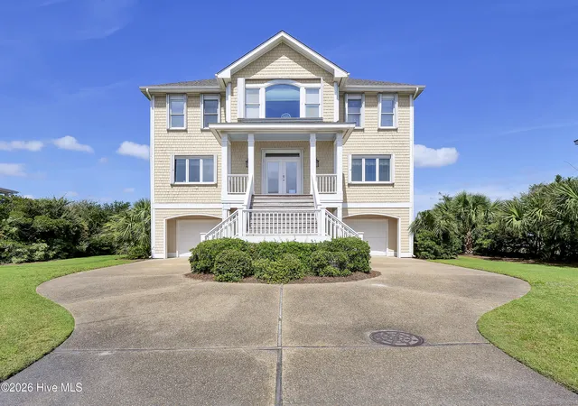 Photo 1 of Single family home for sale at 2515 N Lumina Ave, Wrightsville Beach, NC 28480 | MLS# 100595487 | Listing updated on 2026-10-05