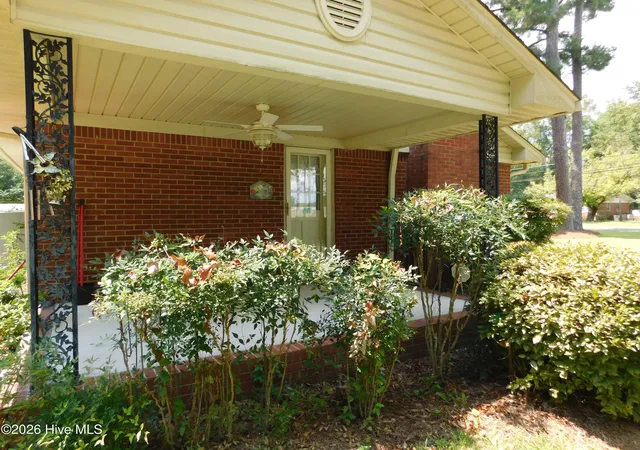Photo 5 of Single family home for sale at 5020 Main St, Gibson, NC 28343 | MLS# 100598132 | Listing updated on 2026-08-21