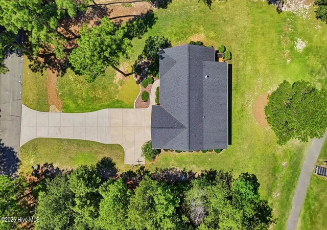 Photo 3 of Single family home for sale at 115 Cambridge Ln, Seven Lakes, NC 27376 | MLS# 100599344 | Listing updated on 2026-08-28