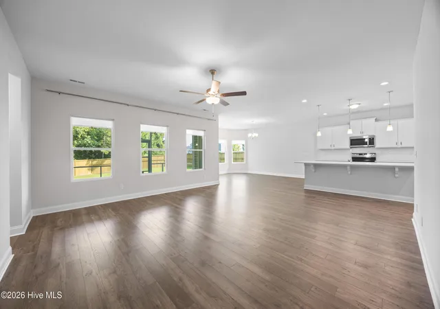 Photo 4 of Single family home for sale at 839 Tuscarora Trl, Jacksonville, NC 28546 | MLS# 100599305 | Listing updated on 2026-08-27