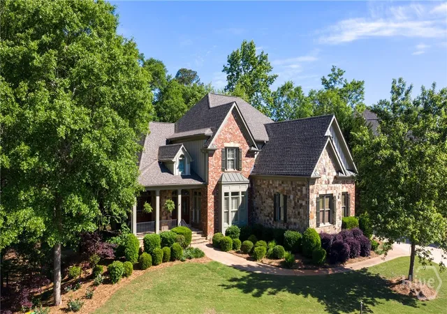 Photo 1 of Mansion for sale at 1022 Oxford Wy, Watkinsville, GA 30677 | MLS# CL363166 | Listing updated on 2026-09-01