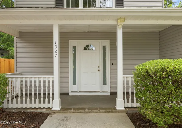 Photo 3 of Single family home for sale at 1027 Bonham Ave, Wilmington, NC 28403 | MLS# 100598823 | Listing updated on 2026-08-30