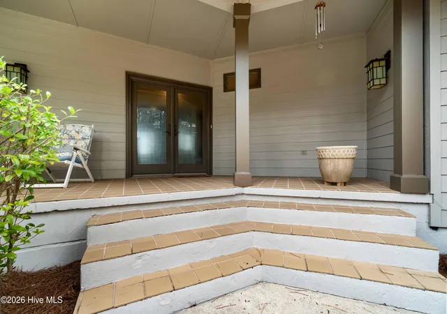 Photo 3 of Single family home for sale at 138 Shoreline Ct, Oriental, NC 28571 | MLS# 100545182 | Listing updated on 2026-08-25