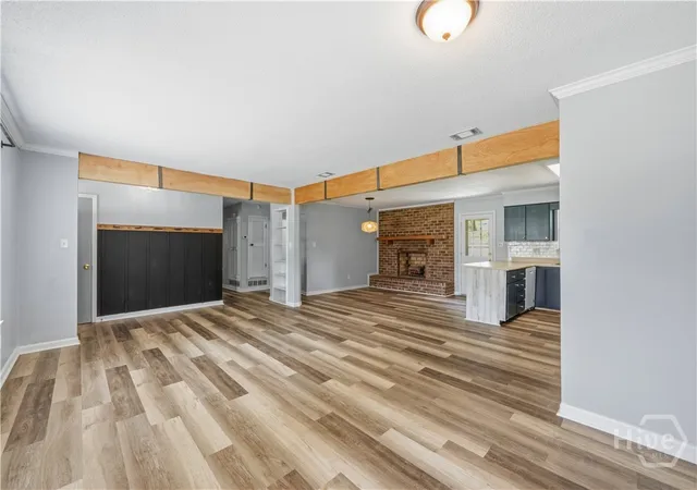 Photo 4 of Single family home for sale at 306 Burlington Rd, Savannah, GA 31410 | MLS# SA359704 | Listing updated on 2026-10-07