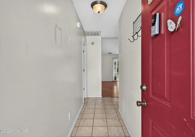 Photo 3 of Townhouse for sale at 126 Charlton Rd, Hubert, NC 28539 | MLS# 100598648 | Listing updated on 2026-09-11