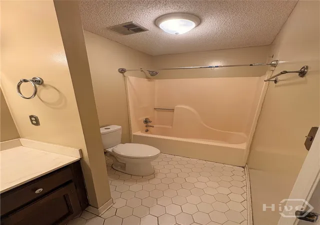 Photo 10 of Condo for sale at 2505 W Broad St #422, Athens, GA 30606 | MLS# CL363341 | Listing updated on 2026-09-04