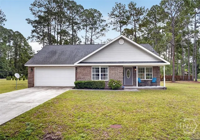 Photo 3 of Single family home for sale at 30 Vandiver St, Pembroke, GA 31321 | MLS# SA361885 | Listing updated on 2026-09-17