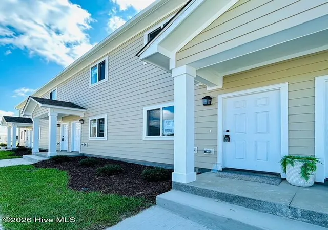 Photo 3 of Condo for sale at 650 Cedar Point Blvd #F5, Cedar Point, NC 28584 | MLS# 100571966 | Listing updated on 2026-09-15