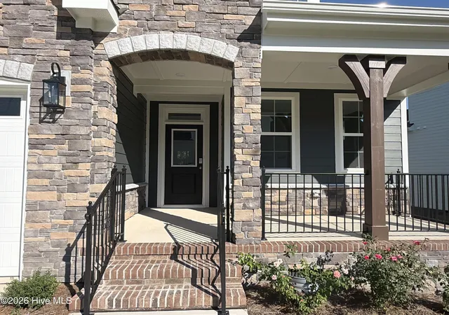 Photo 2 of Single family home for sale at 679 Watauga Ln, Aberdeen, NC 28315 | MLS# 100574608 | Listing updated on 2026-08-23