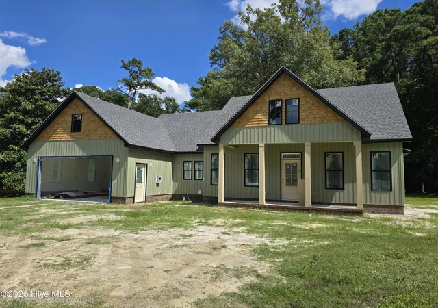 Photo 1 of Single family home for sale at 203 Gaston Dr, Elizabeth City, NC 27909 | MLS# 100593113 | Listing updated on 2026-08-25
