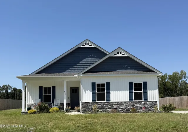 Photo 1 of Single family home for sale at 205 Creeks Edge Dr, Pikeville, NC 27863 | MLS# 100596969 | Listing updated on 2026-08-30