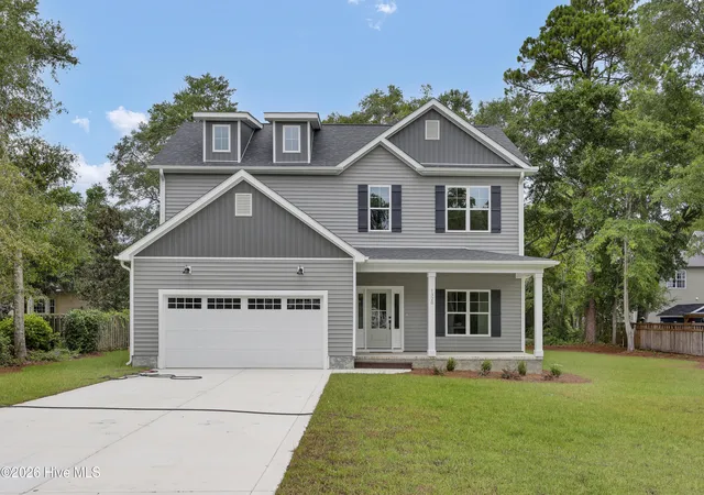 Photo 1 of Single family home for sale at 1320 Chadwick Shores Dr, Sneads Ferry, NC 28460 | MLS# 100598768 | Listing updated on 2026-08-25