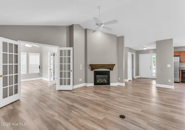 Photo 2 of Single family home for sale at 7826 Chip Shot Wy, Wilmington, NC 28412 | MLS# 100598279 | Listing updated on 2026-09-18
