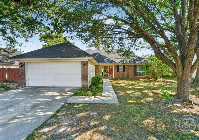 1st image of 126 Teal Lake Dr, Richmond Hill, GA 31324 | MLS# SA353589