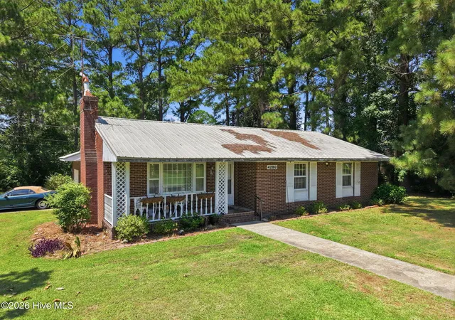 Photo 4 of Single family home for sale at 4280 Se College St, Ayden, NC 28513 | MLS# 100598015 | Listing updated on 2026-08-21