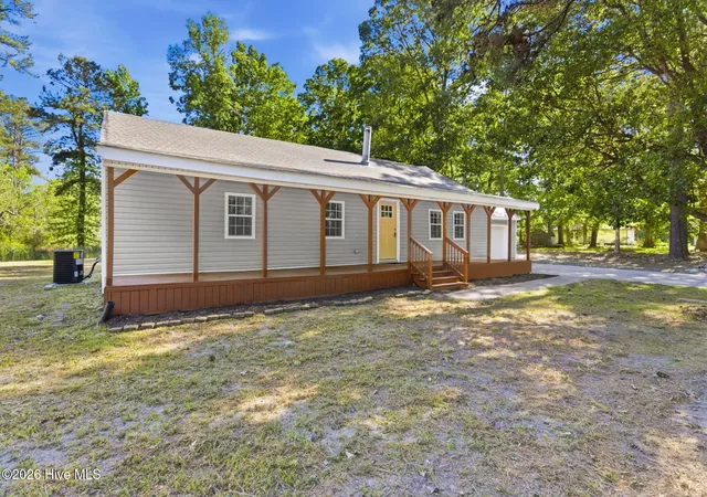 Photo 3 of Single family home for sale at 170 Discovery Trl, Hertford, NC 27944 | MLS# 100598136 | Listing updated on 2026-10-06