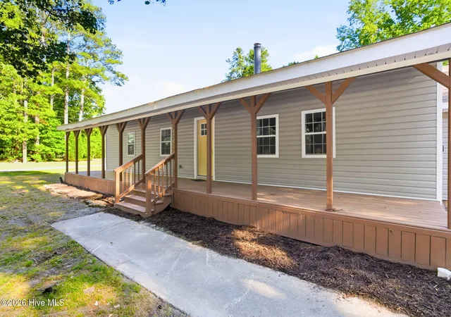 Photo 4 of Single family home for sale at 170 Discovery Trl, Hertford, NC 27944 | MLS# 100598136 | Listing updated on 2026-10-06