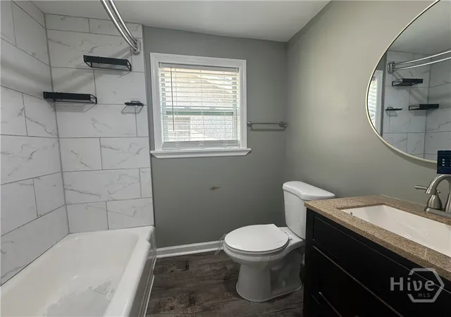 Photo 10 of Single family home for sale at 112 Norton St, Savannah, GA 31415 | MLS# SA363369 | Listing updated on 2026-08-27