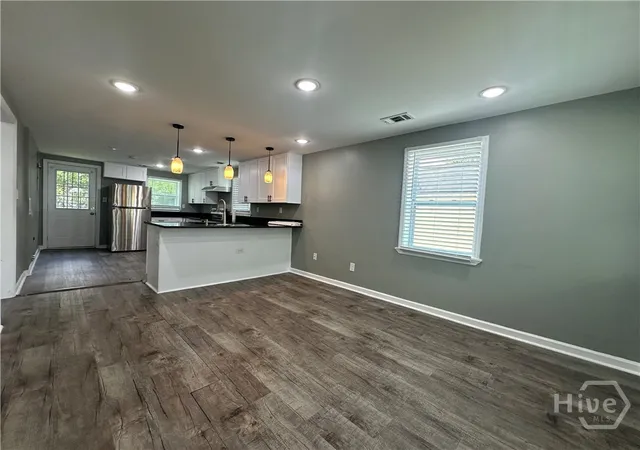 Photo 3 of Single family home for sale at 112 Norton St, Savannah, GA 31415 | MLS# SA363369 | Listing updated on 2026-09-29
