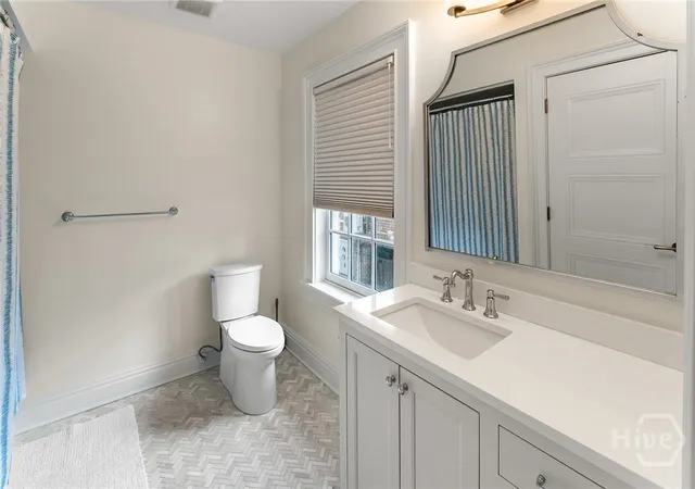 Photo 49 of Multi family home for sale at 105 E Gordon St, Savannah, GA 31401 | MLS# SA363019 | Listing updated on 2026-08-23