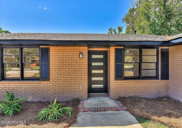 Photo 3 of Single family home for sale at 2204 Albemarle Dr, Augusta, GA 30906 | MLS# 100597799 | Listing updated on 2026-09-28