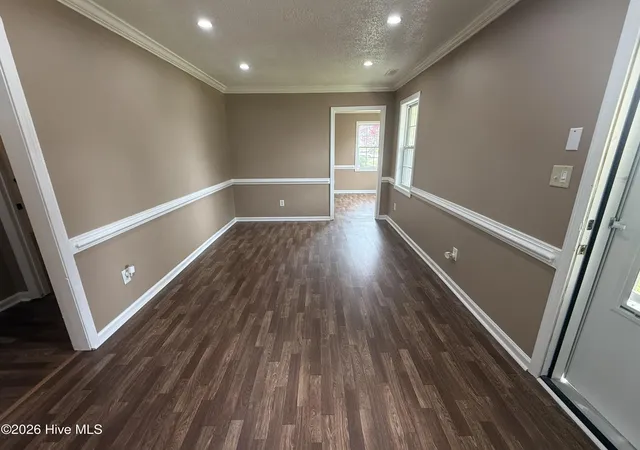 Photo 4 of Single family home for sale at 119 Valentine Ave, Edenton, NC 27932 | MLS# 100592634 | Listing updated on 2026-08-25
