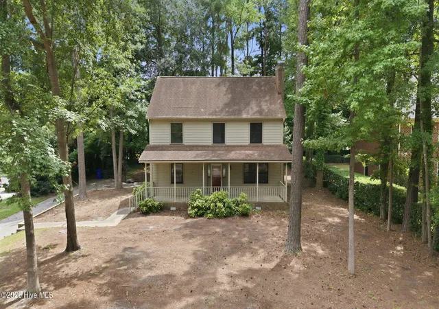 Photo 3 of Single family home for sale at 515 Crestline Blvd, Greenville, NC 27834 | MLS# 100596014 | Listing updated on 2026-09-16