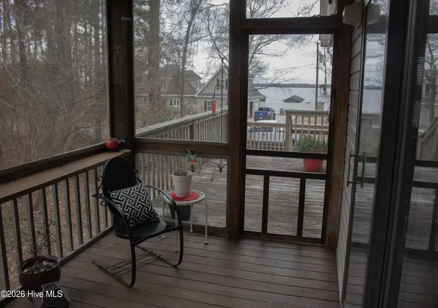 Photo 3 of Single family home for sale at 201 Winnebago Trl, Edenton, NC 27932 | MLS# 100598964 | Listing updated on 2026-09-24