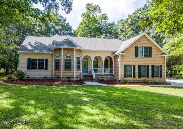 Photo 1 of Single family home for sale at 615 Ravenswood Rd, Hampstead, NC 28443 | MLS# 100598014 | Listing updated on 2026-09-20