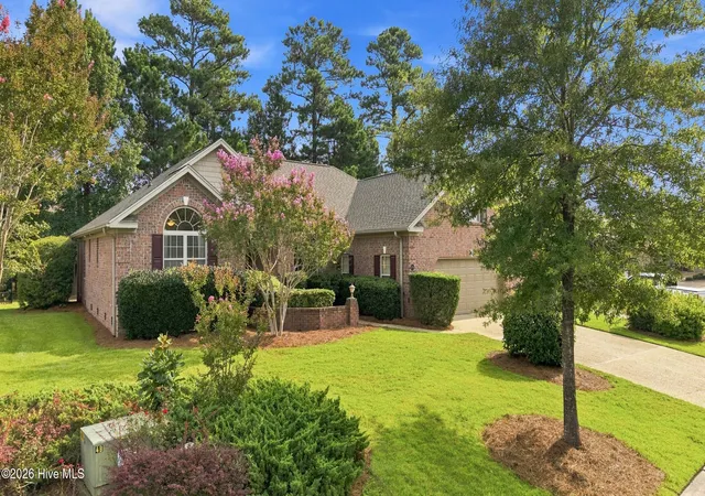 Photo 2 of Single family home for sale at 1304 Monarch Ct, Winnabow, NC 28479 | MLS# 100596916 | Listing updated on 2026-10-04