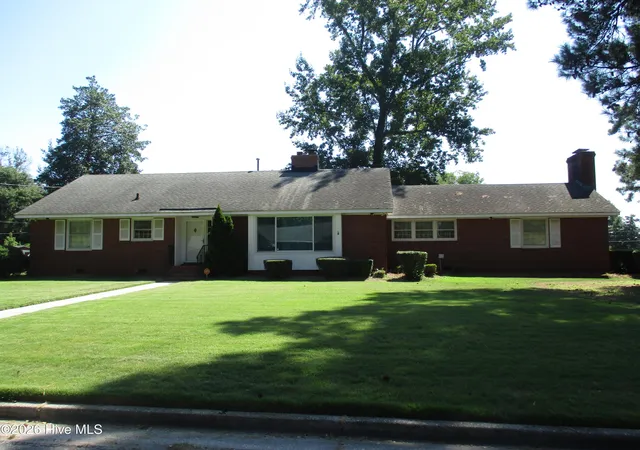 Photo 1 of Single family home for sale at 2201 Woodview Rd, Kinston, NC 28504 | MLS# 100598164 | Listing updated on 2026-09-01