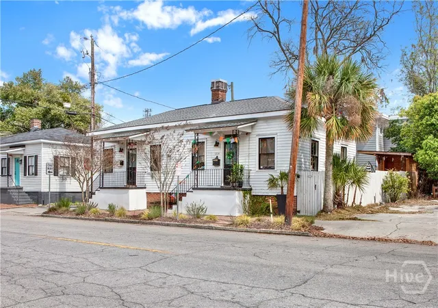 Photo 29 of Townhouse for sale at 1512 Barnard St, Savannah, GA 31401 | MLS# SA362498 | Listing updated on 2026-08-27