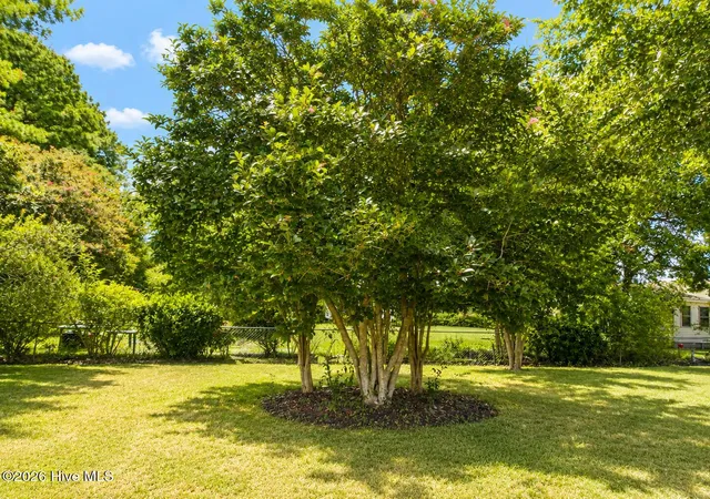 Photo 3 of Single family home for sale at 110 Chesterfield Dr, Elizabeth City, NC 27909 | MLS# 100598264 | Listing updated on 2026-09-02