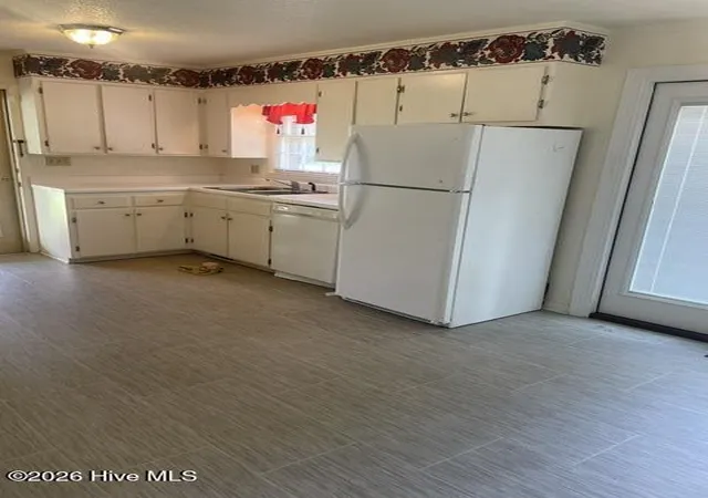 Photo 3 of Single family home for sale at 114 Short St #1, Warsaw, NC 28398 | MLS# 100589406 | Listing updated on 2026-08-24