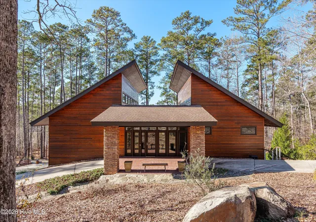 Photo 1 of Single family home for sale at 210 Bellefaye Ln, Mc Cormick, SC 29835 | MLS# 100598908 | Listing updated on 2026-08-25