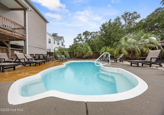 Photo 5 of Single family home for sale at 310 Trott St, Oak Island, NC 28465 | MLS# 100592064 | Listing updated on 2026-08-26