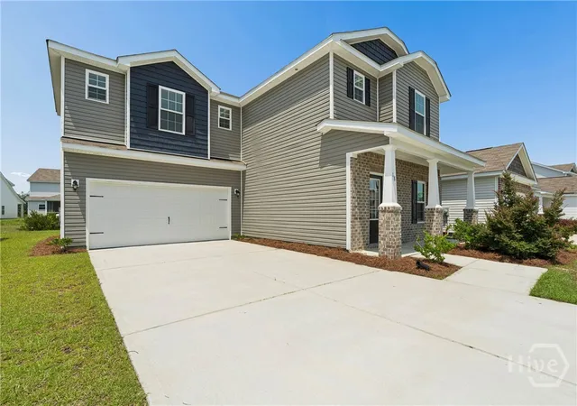 Photo 4 of Single family home for sale at 18 Sago Palm Way, Bloomingdale, GA 31302 | MLS# SA361245 | Listing updated on 2026-08-20