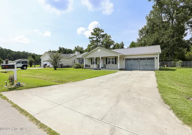 Photo 1 of Single family home for sale at 102 Turtle Crk Ct, Jacksonville, NC 28540 | MLS# 100597005 | Listing updated on 2026-09-30