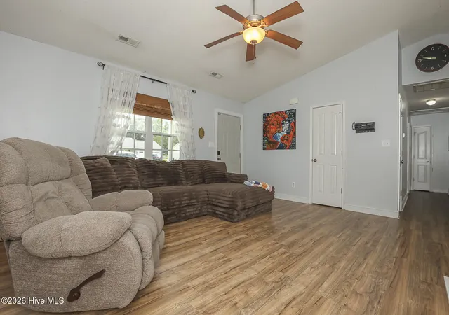 Photo 4 of Single family home for sale at 102 Turtle Crk Ct, Jacksonville, NC 28540 | MLS# 100597005 | Listing updated on 2026-09-30