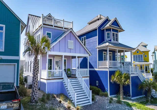 Photo 1 of Single family home for sale at 237 Sea Dreams Dr, Atlantic Beach, NC 28512 | MLS# 100576623 | Listing updated on 2026-08-21