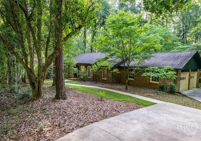 Photo 2 of Single family home for sale at 115 Crestwood Dr, Athens, GA 30605 | MLS# CL360980 | Listing updated on 2026-08-21