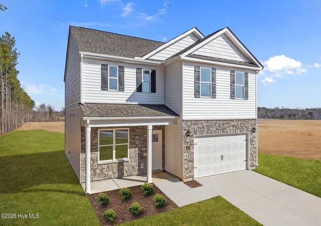 Photo 2 of Single family home for sale at 105 Marsden Cir, La Grange, NC 28551 | MLS# 100595639 | Listing updated on 2026-09-14