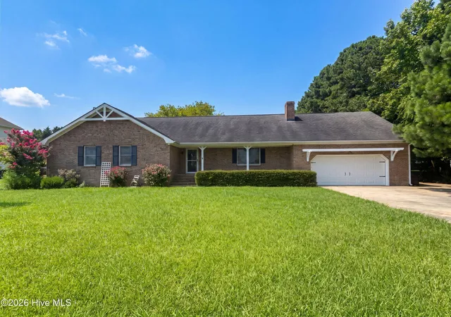 Photo 1 of Single family home for sale at 1003 Bateman Dr, Elizabeth City, NC 27909 | MLS# 100594804 | Listing updated on 2026-09-17