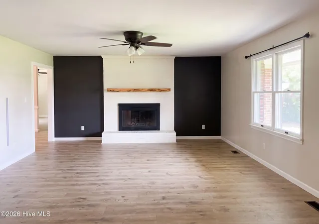 Photo 3 of Single family home for sale at 1003 Bateman Dr, Elizabeth City, NC 27909 | MLS# 100594804 | Listing updated on 2026-09-17