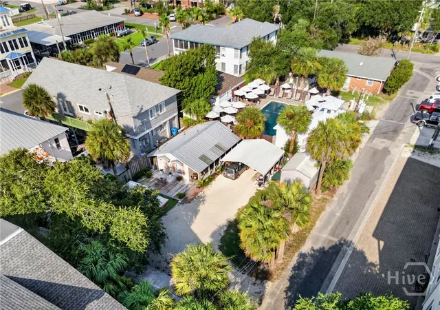 Photo 4 of Single family home for sale at 17 Silver Ave, Tybee Island, GA 31328 | MLS# SA351529 | Listing updated on 2026-09-08