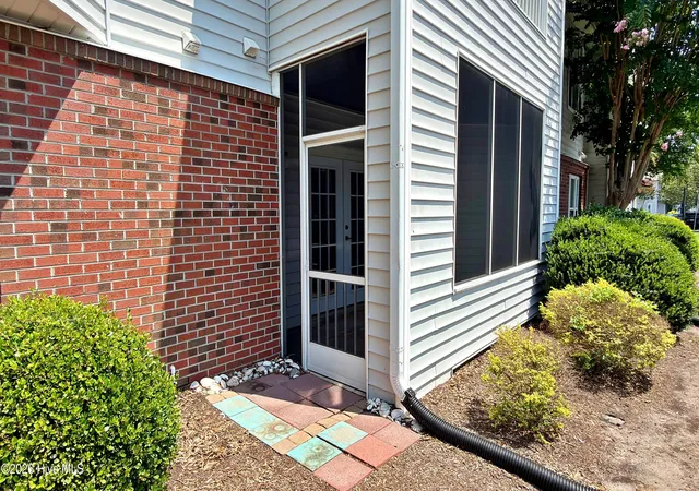 Photo 3 of Condo for sale at 4140 Breezewood Dr #Unit 104, Wilmington, NC 28412 | MLS# 100593806 | Listing updated on 2026-09-17