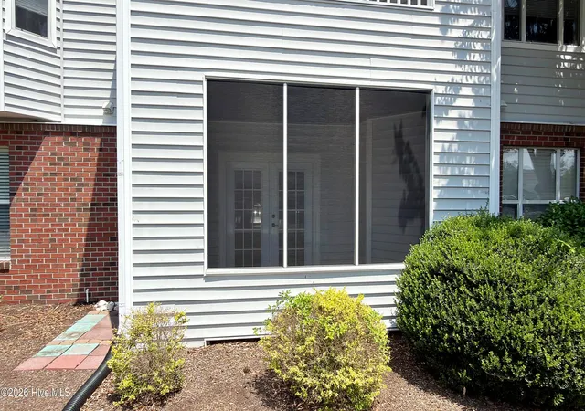 Photo 4 of Condo for sale at 4140 Breezewood Dr #Unit 104, Wilmington, NC 28412 | MLS# 100593806 | Listing updated on 2026-09-17